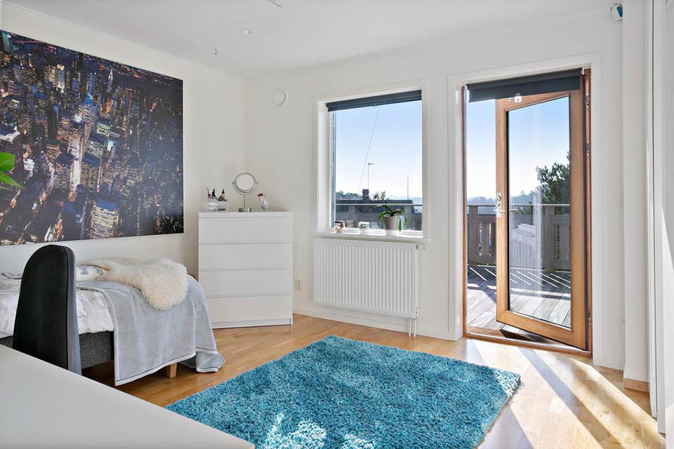 Altandörr i massiv freijo